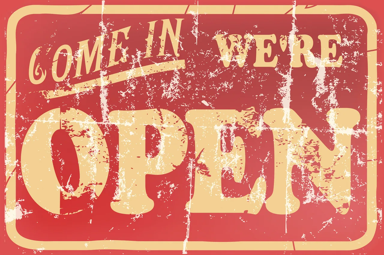 We Are Open kanvas tablo