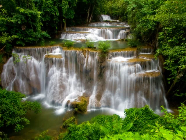 Huay Mae Khamin Şelalesi - Tayland