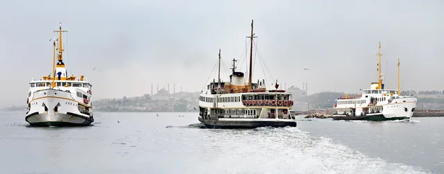 İstanbul - Boğazda Vapurlar