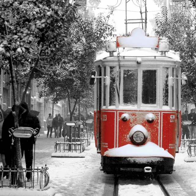 İstiklal Caddesi ve Tramvay