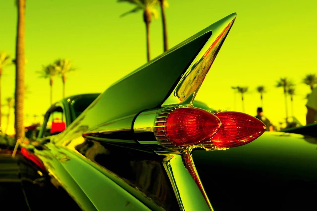 Siyah Cadillac kanvas tablo