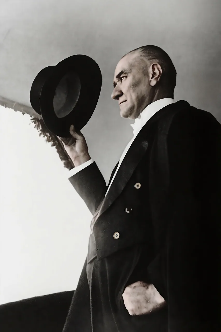 Atatürk Selam kanvas tablo