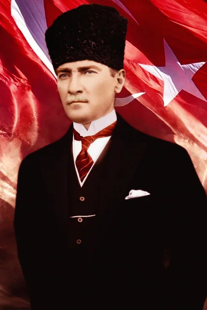 Mustafa Kemal Atatürk ve Türk Bayrağı