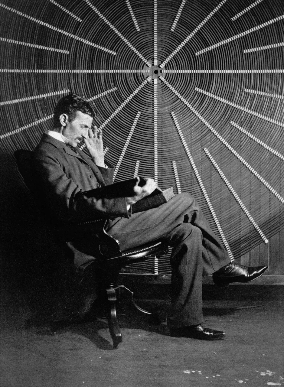 Nikola Tesla kanvas tablo